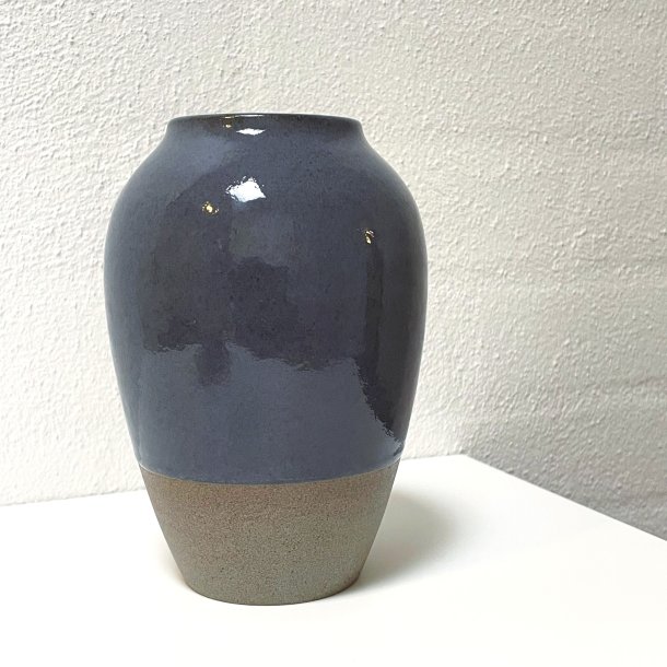 VASE, UNIKA (H: 15,5 cm)