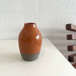 VASE (H: 9 cm)