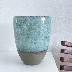 VASE, UNIKA (H: 18,5 cm)