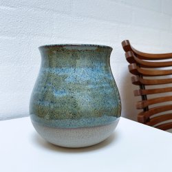 VASE, UNIKA (H: 15,5 cm)