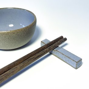 HOLDER TIL SPISEPINDE - LYS GR�