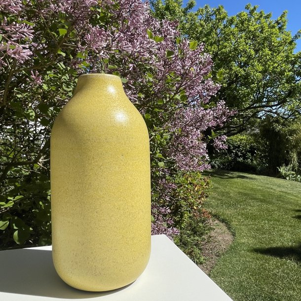 VASE, UNIKA (H: 18,5 CM)