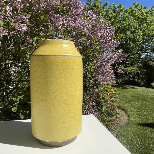 VASE, UNIKA (H: 17,5 cm)