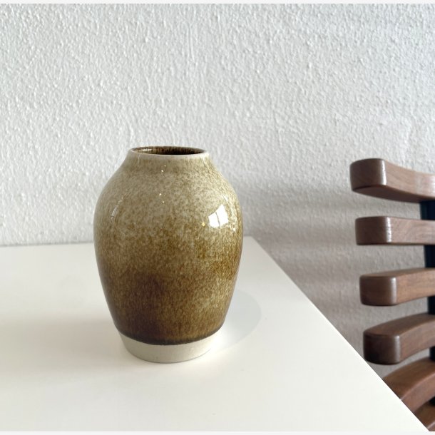 VASE (H: 9,5cm)