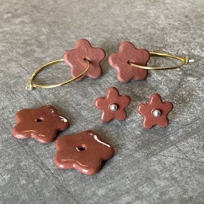 Perler til reringe, rdbrun (pris pr. st)