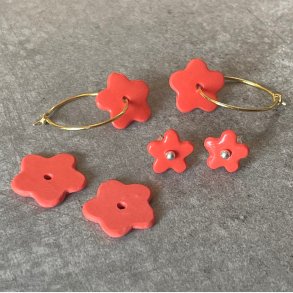 Perler til reringe, orangerd (pris pr. st)